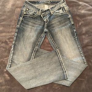 Maurices jeans